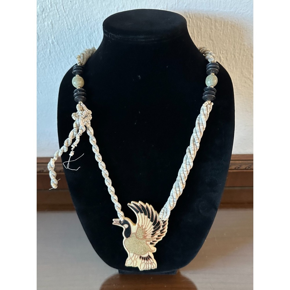 Vintage Beaded Shell and Ebony Stone Duck Goose Necklace NEEDS TO BE‎ RESTRUNG